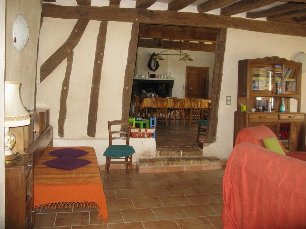 Maison Spacieuse Et Independante Avec Jardin Et Terrasse, Ideale Pour Observer La Nature En Sarthe - Fr-1-410-215 Rouperroux-le-Coquet Luaran gambar
